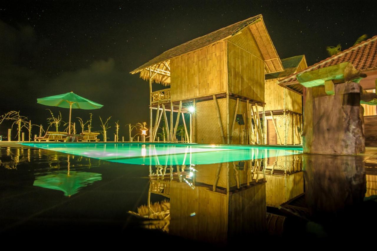 Pondok Bamboo Villa Batununggul エクステリア 写真